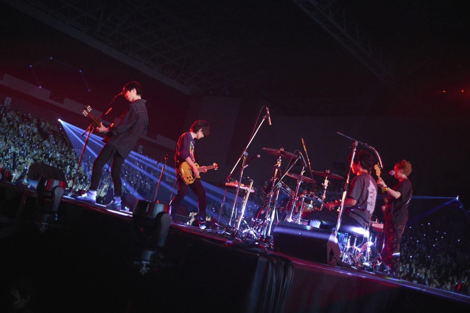 PHOTO | BUMP OF CHICKEN official website PHOTO | BUMP OF CHICKEN official website