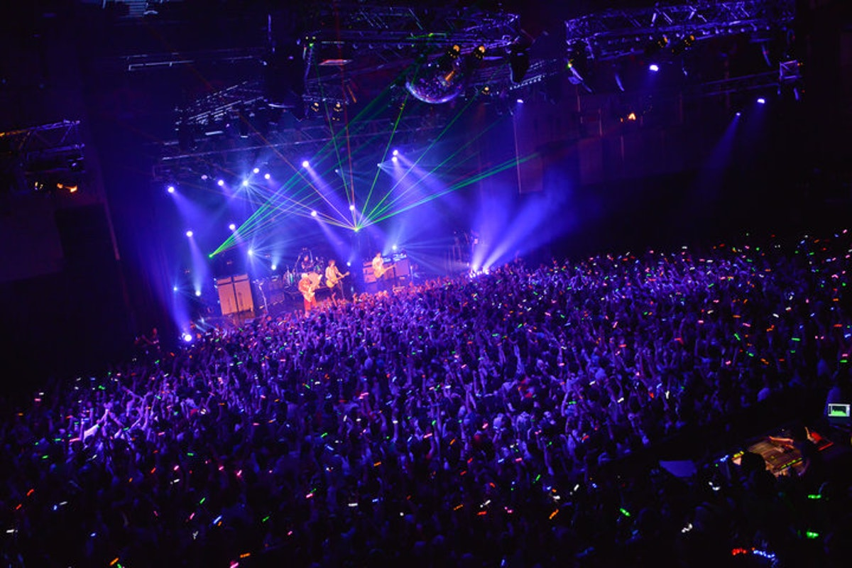 BUMP OF CHICKEN Live at STUDIO COAST | BUMP OF CHICKEN official