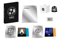 「＜TOY'S STORE限定＞初回限定盤 (2BD+2LIVE CD+LIVE PHOTO BOOK＋GOODS)」のジャケット画像